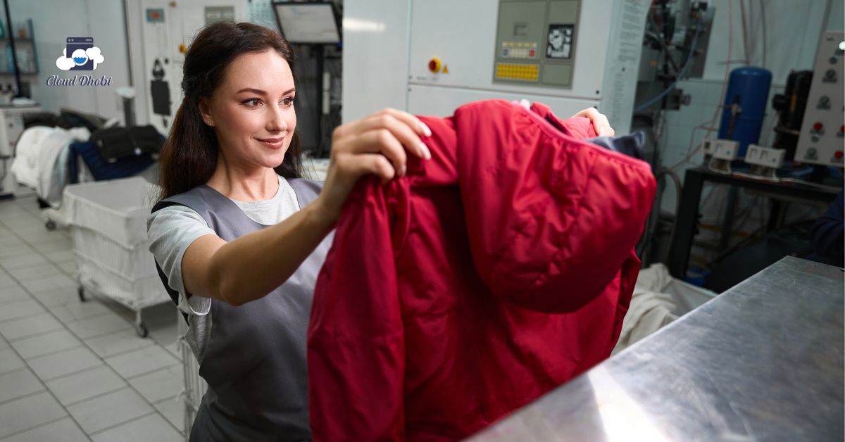 Puffer jacket care showing safe washing and drying methods to preserve insulation and prevent clumping