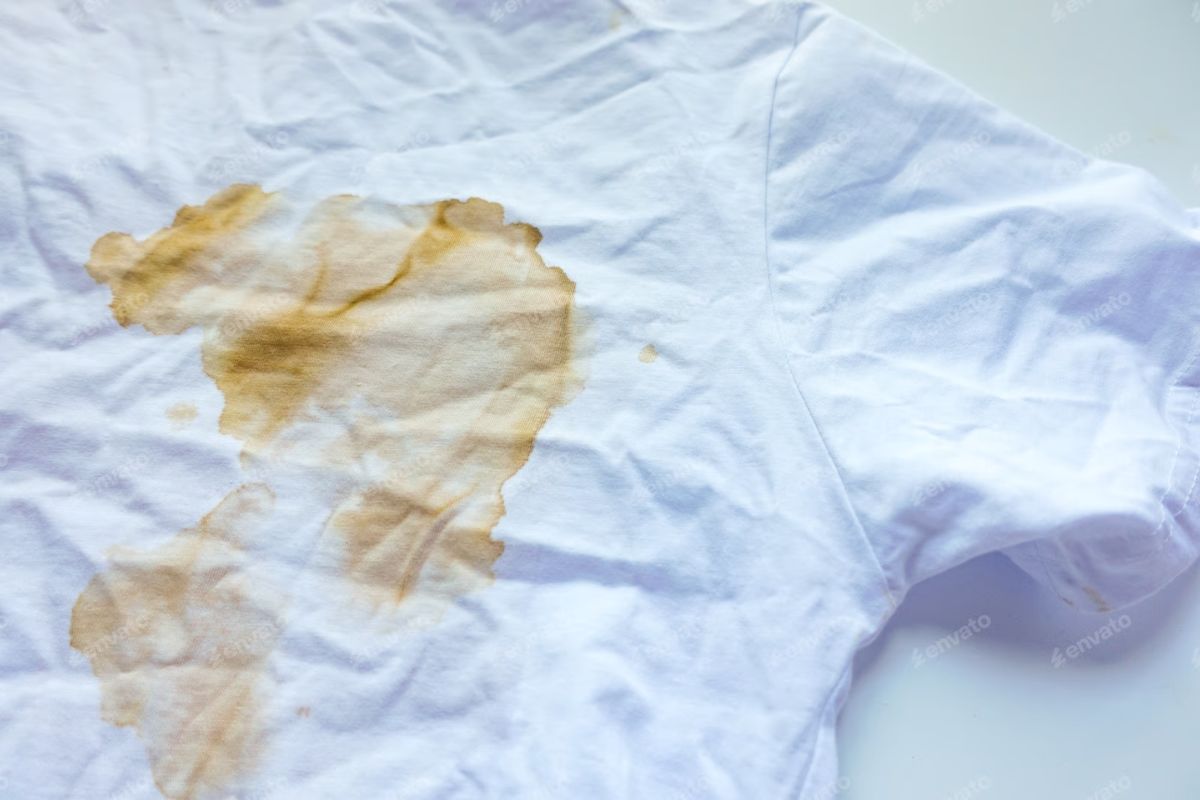 iron stain on fabric - before and after results