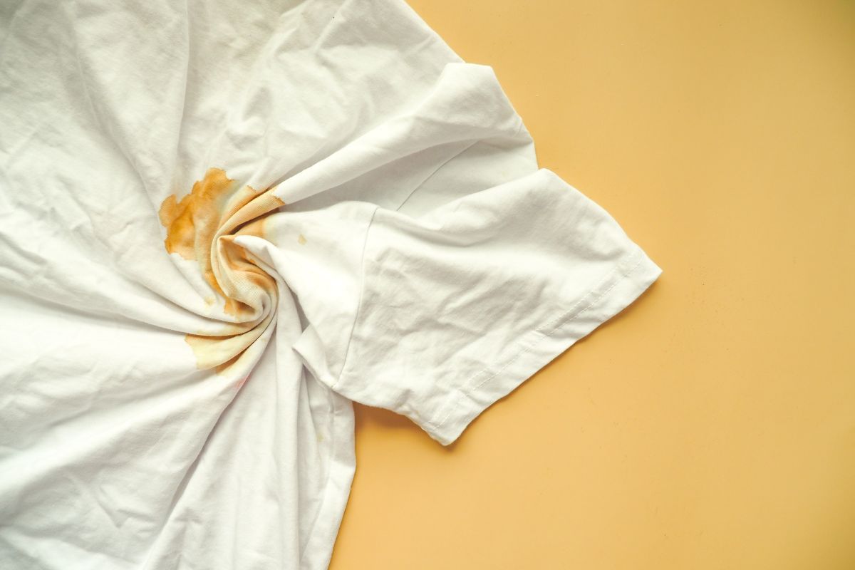 Cloud Dhobi team handling yellow underarm stains in Delhi NCR