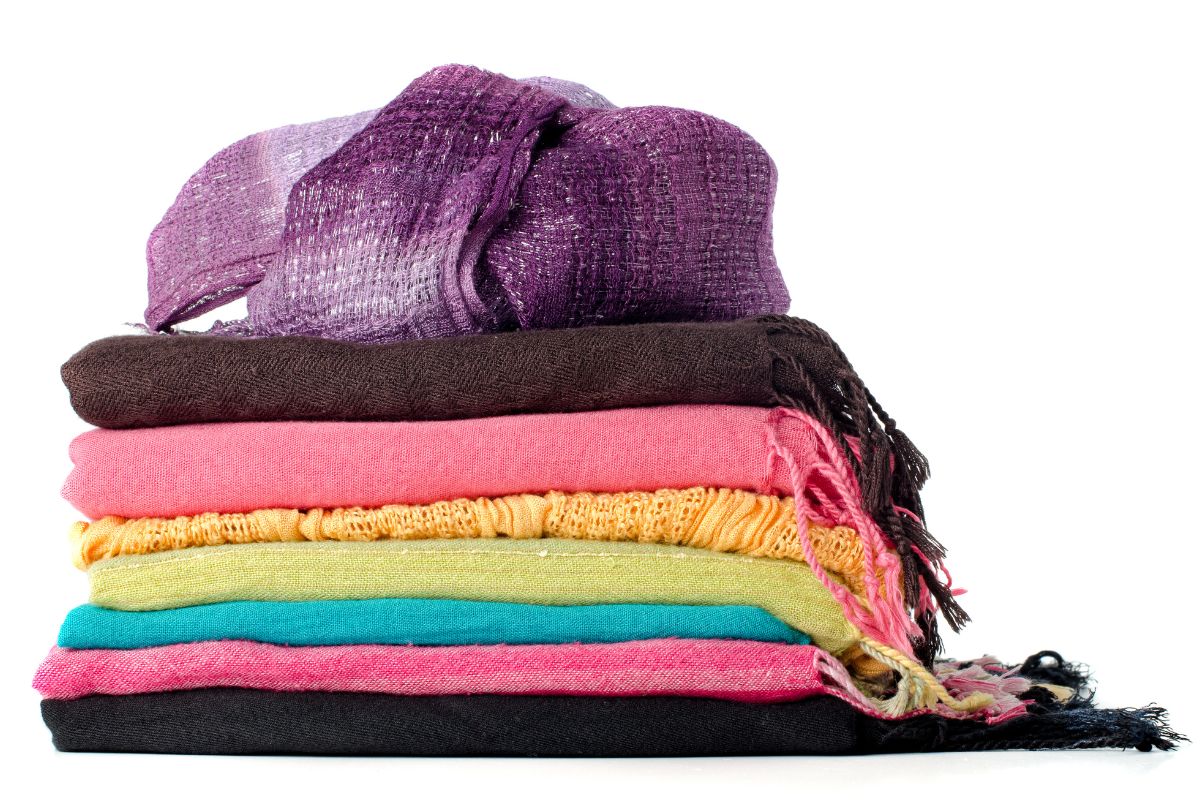 Pashmina Shawl Dry Cleaning and wash pashmina shawl advice from Cloud Dhobi