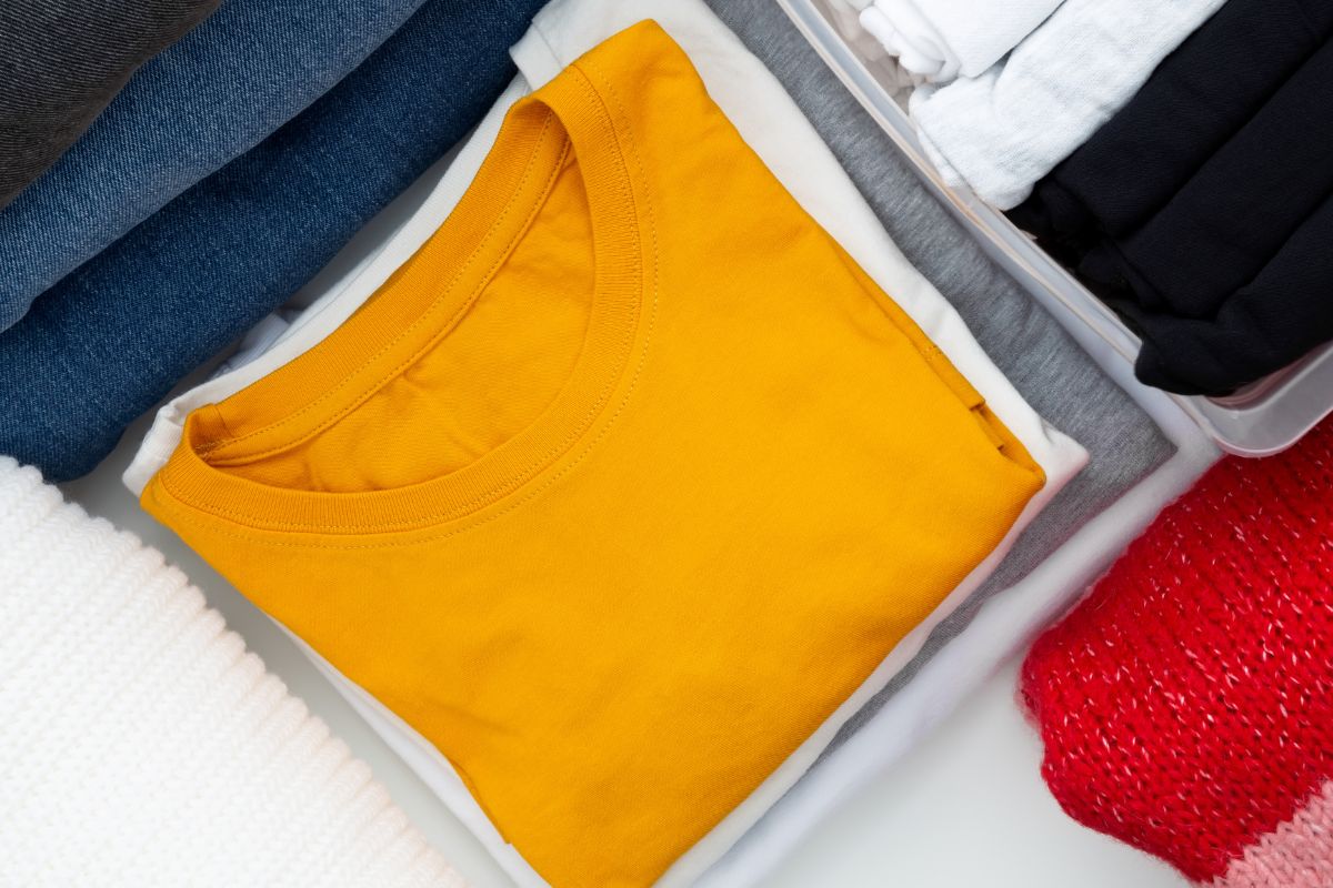 Rainy Season Laundry Tips and protect clothes in monsoon guidance from Cloud Dhobi