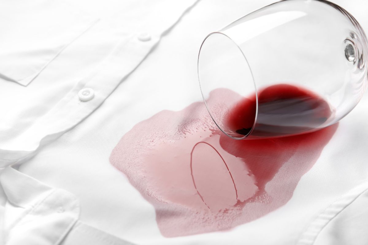 Red Wine Stain Removal and remove dried wine stains guidance from Cloud Dhobi