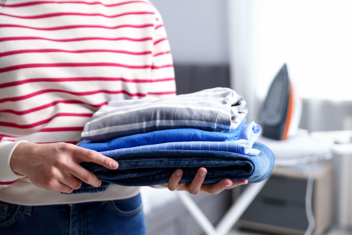 same day laundry service in ghaziabad - Cloud Dhobi featured image