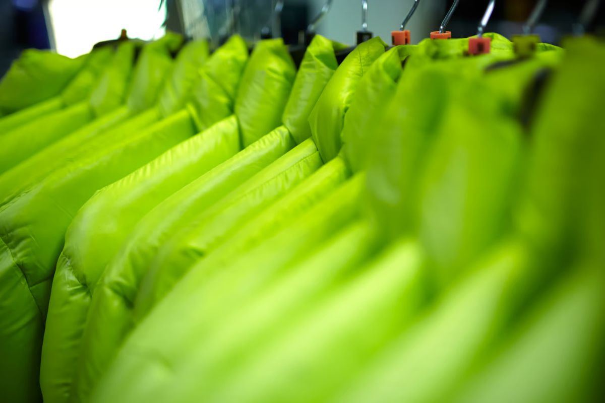winter jacket dry cleaning price in noida - Cloud Dhobi professional service