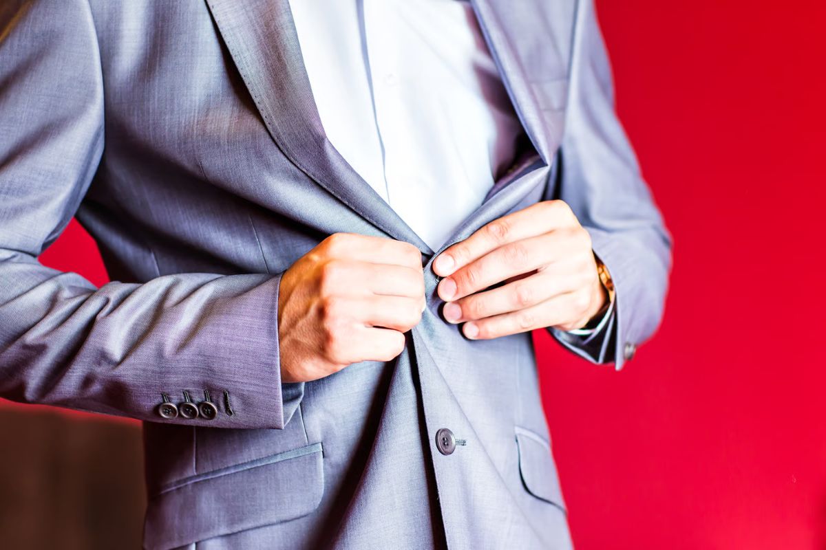 blazer dry cleaning price in noida - Cloud Dhobi featured image